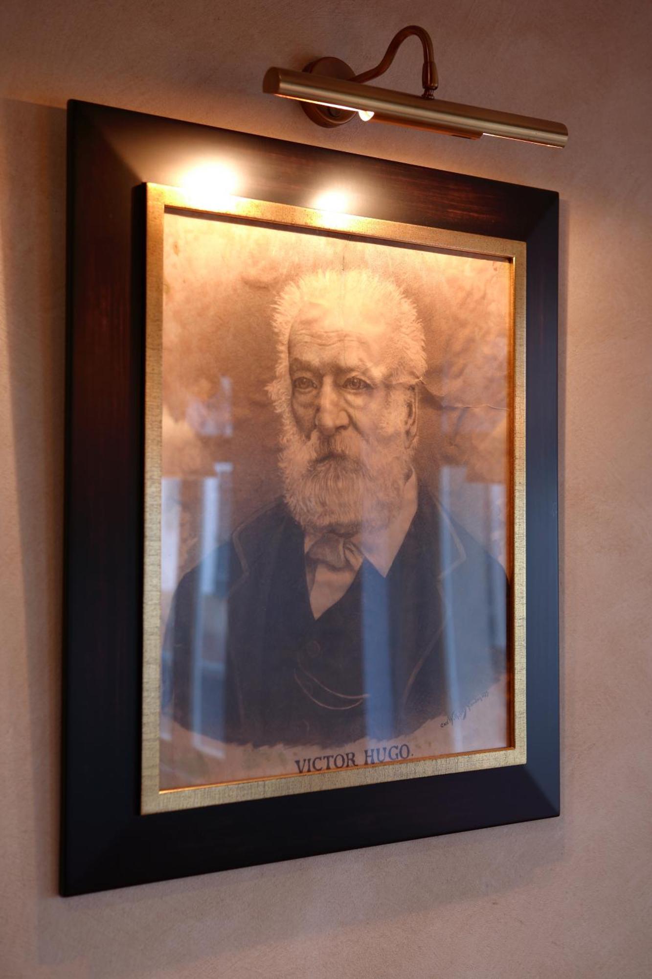 ויאנדן Hotel - Restaurant " Victor Hugo" מראה חיצוני תמונה